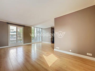 Appartement - 72 m² - 3 pièces