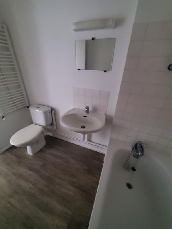 Appartement ancien - 33 m² - 1 pièce