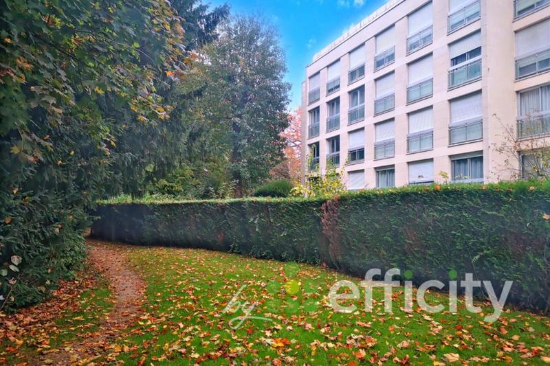 Appartement - 94 m² - 4 pièces