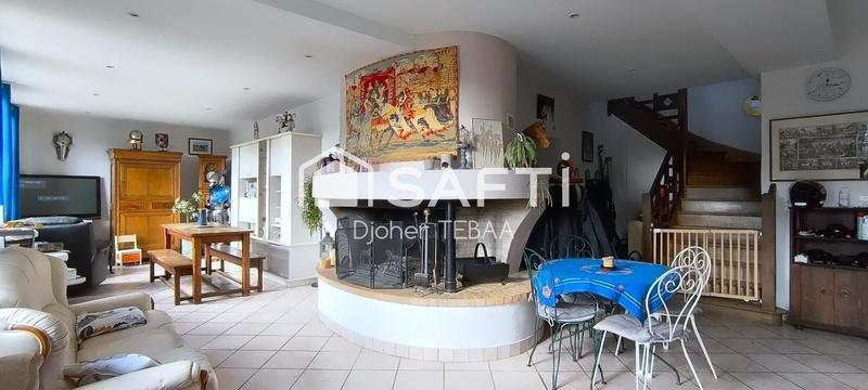 Maison - 211 m² - 10 pièces