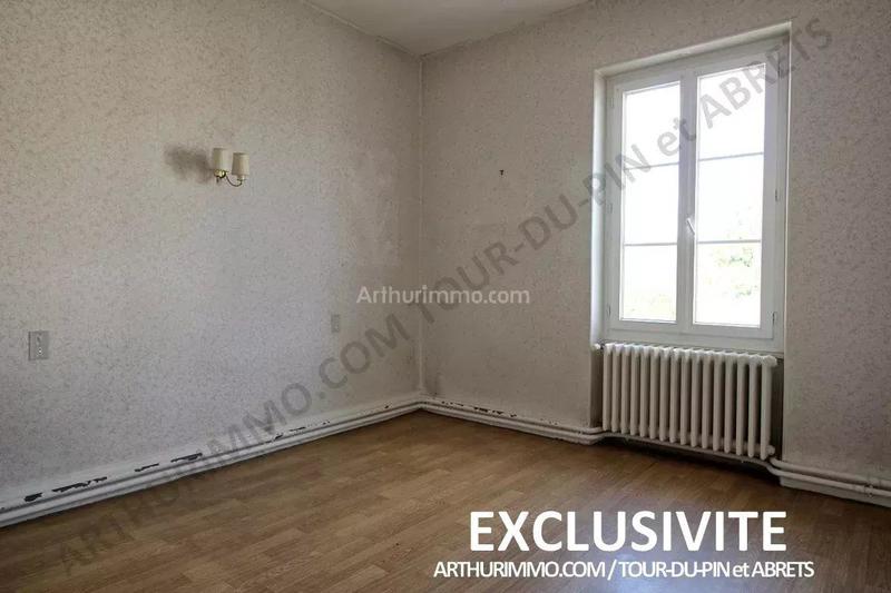 Maison - 212 m² - 10 pièces