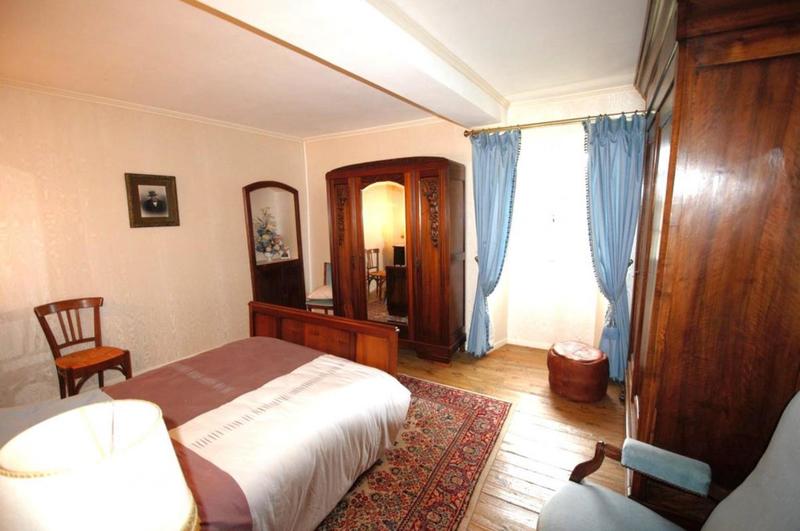 Fermette - 380 m² - 7 pièces