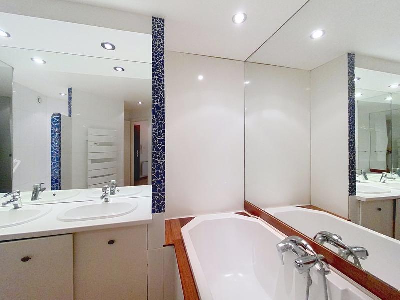 Appartement - 83 m² - 3 pièces