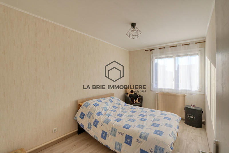 Maison - 128 m² - 7 pièces