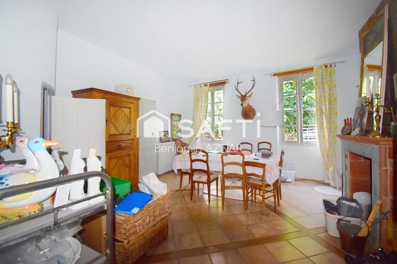 Maison de maîtres - 363 m² - 9 pièces