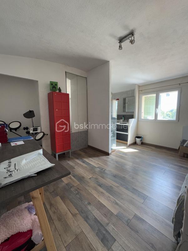 Maison traditionnelle - 103 m² - 4 pièces