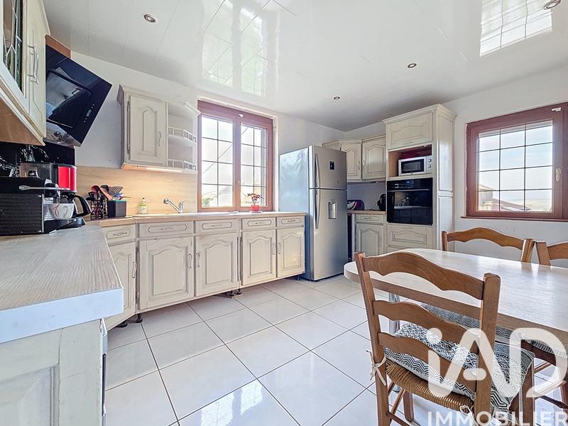 Maison - 115 m² - 4 pièces