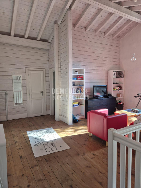 Châlet - 157 m² - 6 pièces