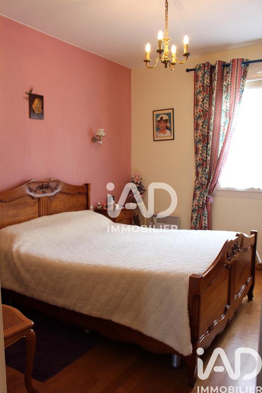 Maison - 165 m² - 8 pièces