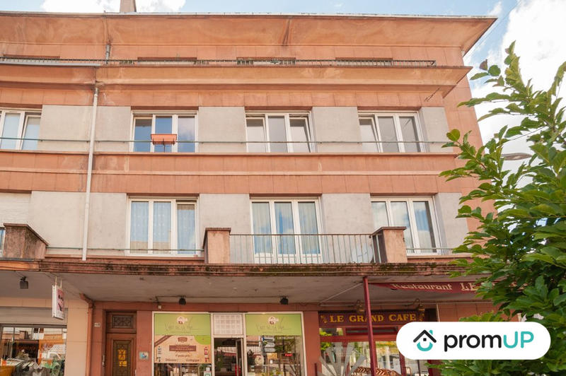 Local commercial - 250 m² - 3 pièces