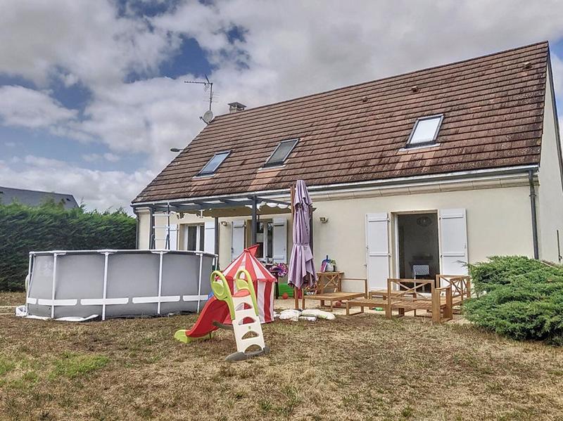 Maison - 166 m² - 6 pièces