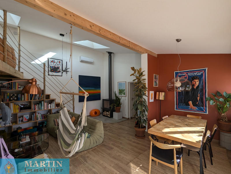 Maison - 99 m² - 4 pièces