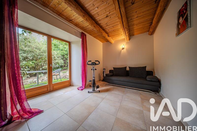 Ferme - 238 m² - 9 pièces