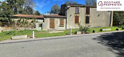 Maison - 371 m² - 10 pièces