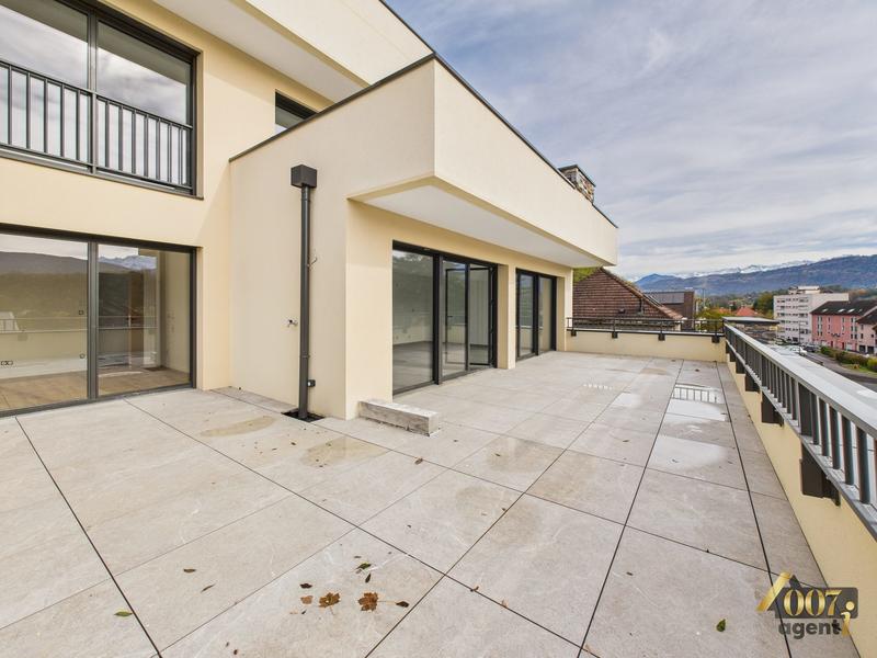 Appartement - 117 m² - 5 pièces