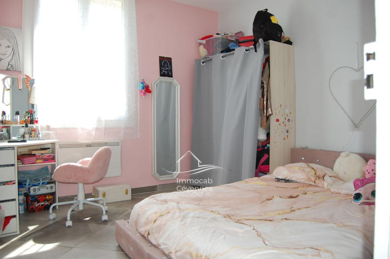 Villa - 97 m² - 4 pièces