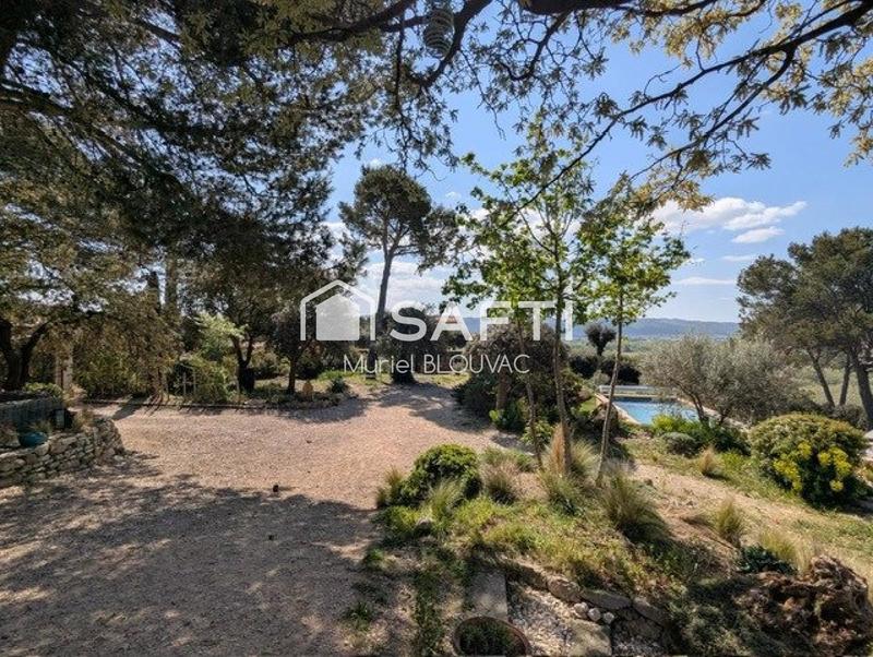 Maison - 166 m² - 5 pièces