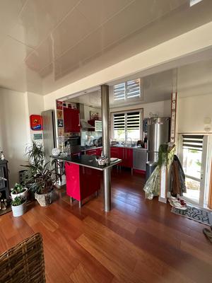 Maison - 90 m² - 3 pièces