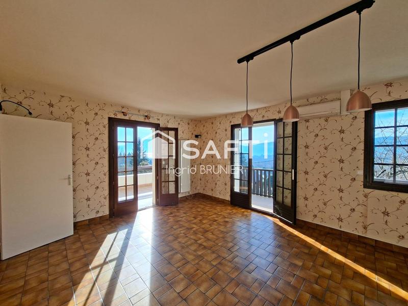 Maison - 257 m² - 9 pièces