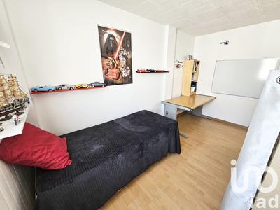 Appartement - 80 m² - 5 pièces