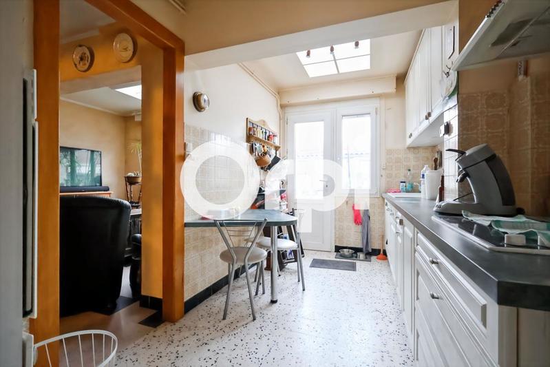 Maison - 82 m² - 4 pièces