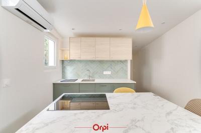 Loft - 38 m² - 2 pièces