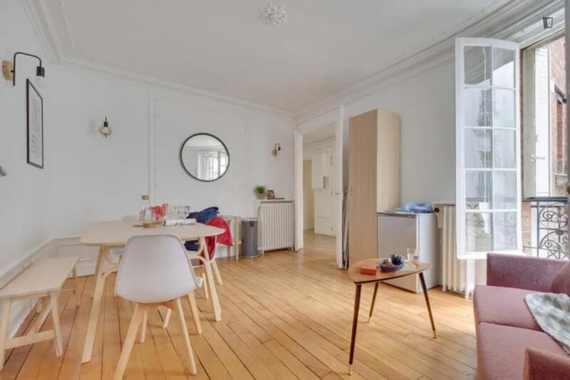 Chambre - 19 m² - 4 pièces