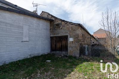 Maison - 80 m² - 3 pièces