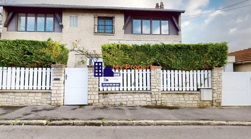 Maison - 152 m² - 7 pièces