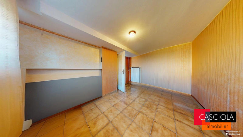 Maison traditionnelle - 104 m² - 5 pièces