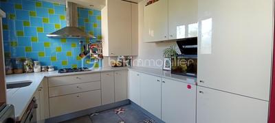 Maison - 77 m² - 3 pièces