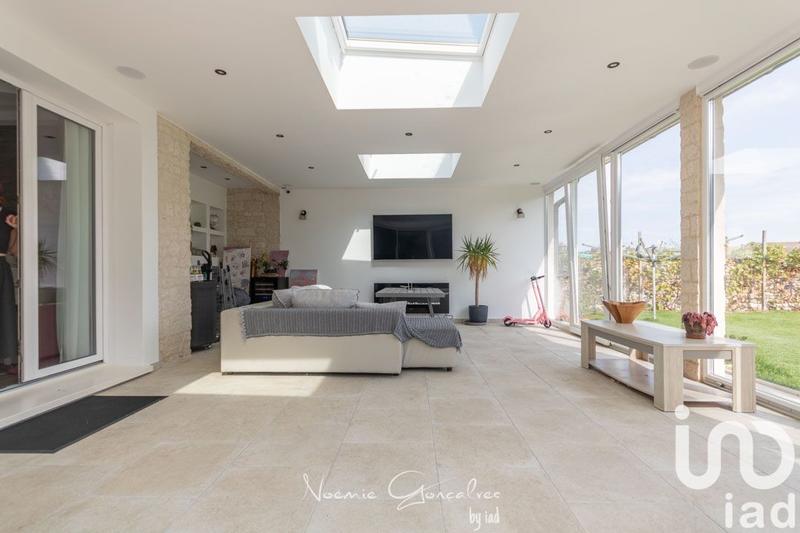 Maison de village - 200 m² - 9 pièces