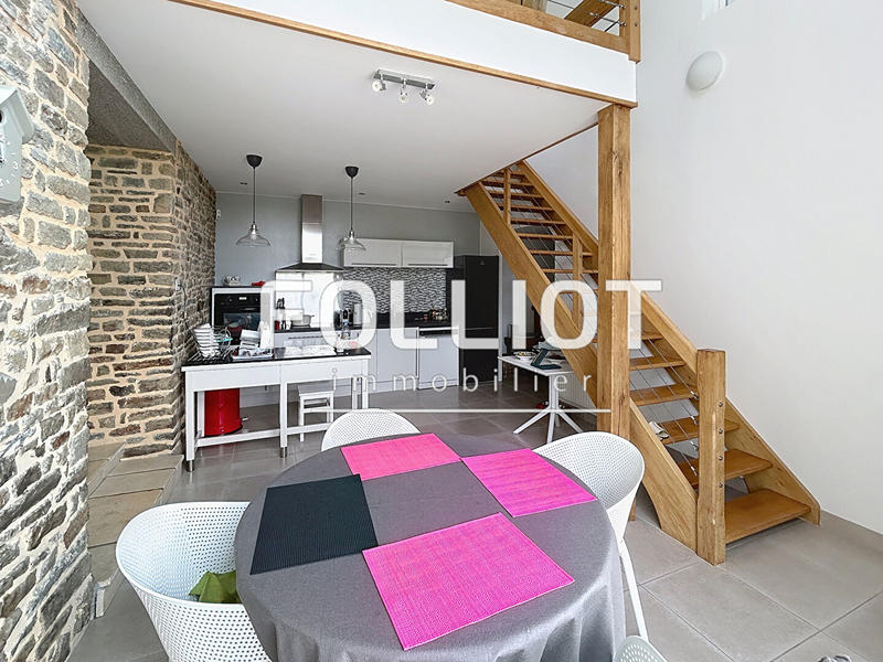 Maison - 189 m² - 6 pièces