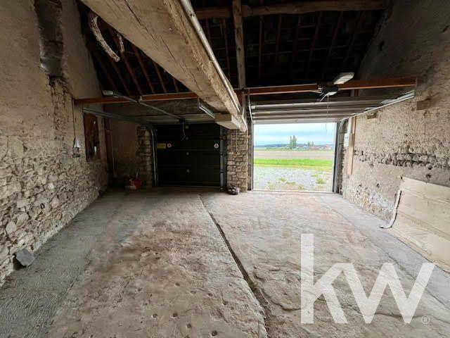 Maison - 251 m² - 9 pièces