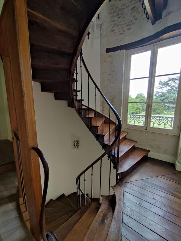 Château - 980 m² - 27 pièces