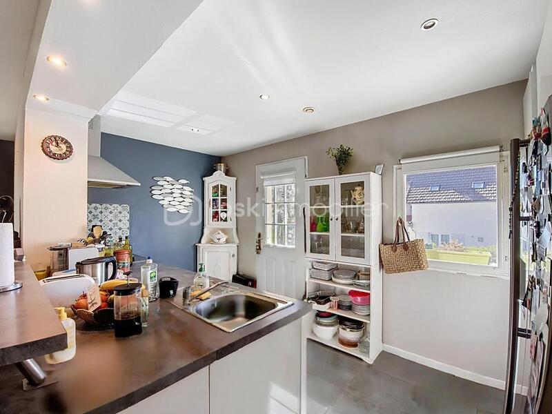 Maison - 101 m² - 5 pièces