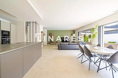 Maison - 145 m² - 4 pièces