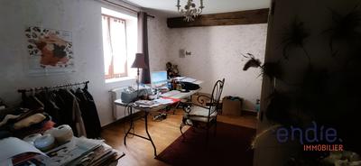 Maison - 350 m² - 10 pièces