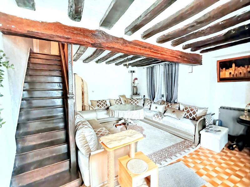 Maison - 96 m² - 5 pièces