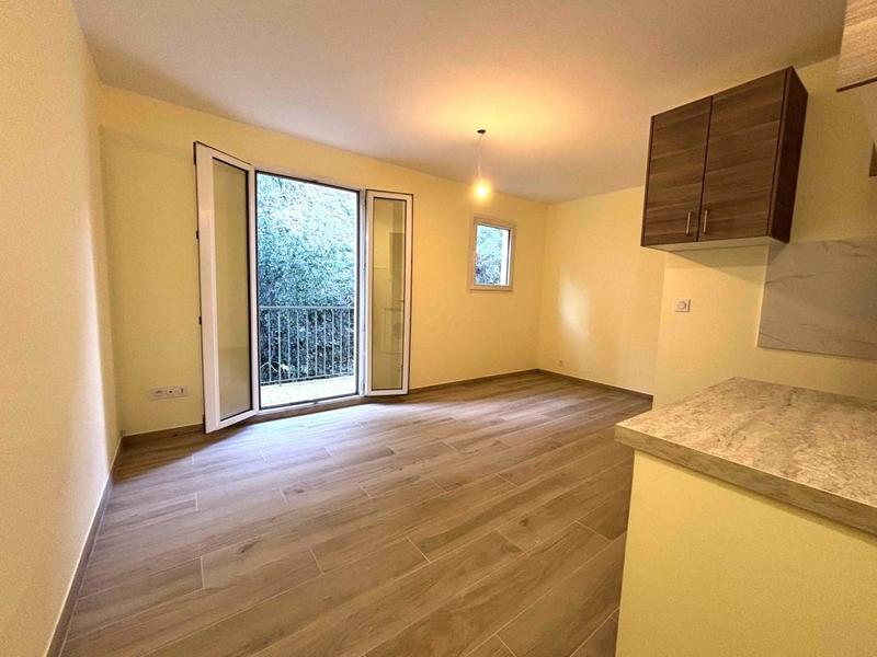 Studio - 17 m² - 1 pièce