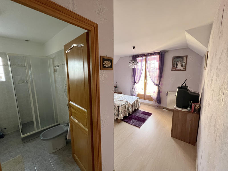 Maison - 154 m² - 8 pièces