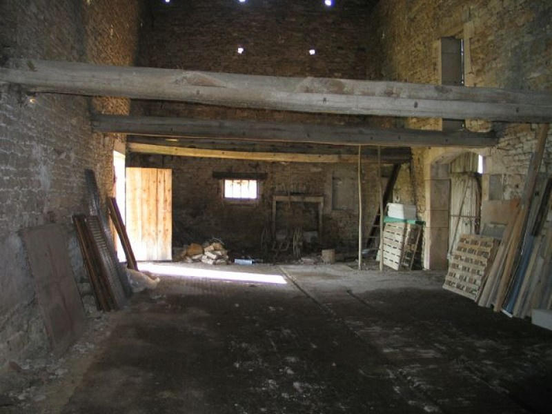 Maison - 200 m² - 1 pièce