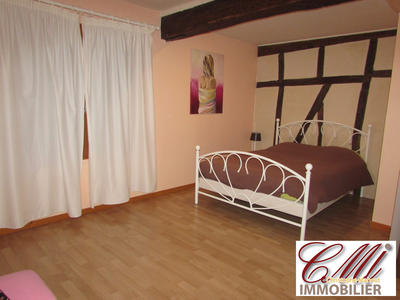 Maison traditionnelle - 140 m² - 6 pièces