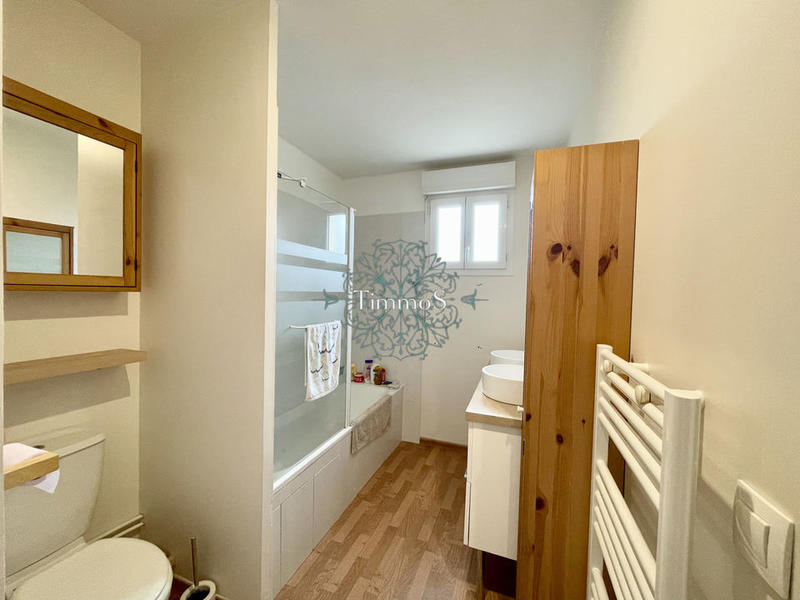 Pavillon - 80 m² - 5 pièces