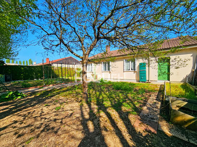 Maison - 84 m² - 4 pièces