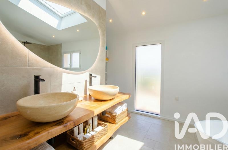 Maison de village - 202 m² - 6 pièces