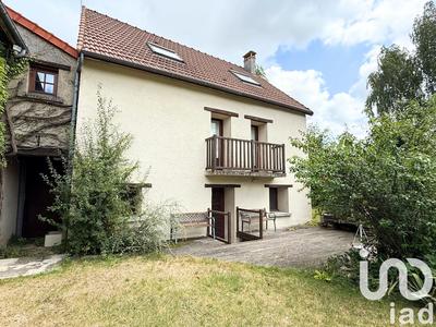 Maison de village - 300 m² - 9 pièces