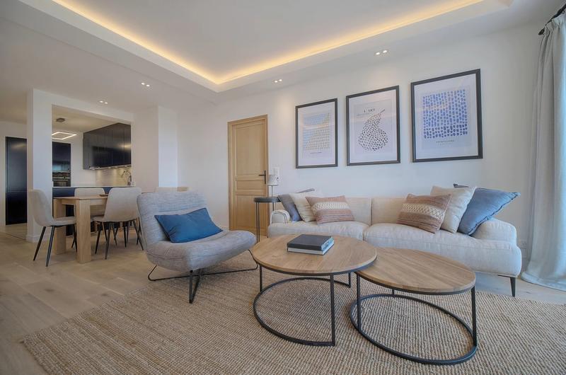 Appartement - 95 m² - 4 pièces