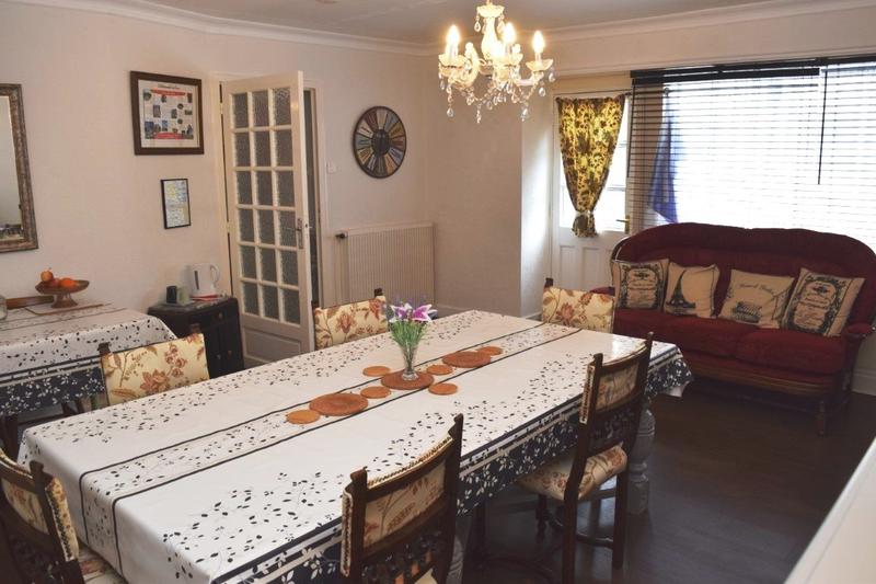 Maison - 168 m² - 8 pièces