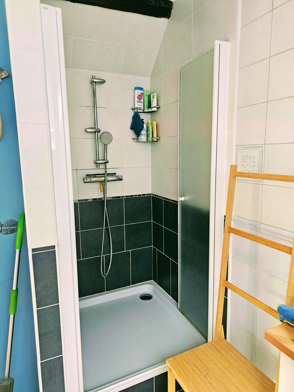 Maison - 250 m² - 9 pièces